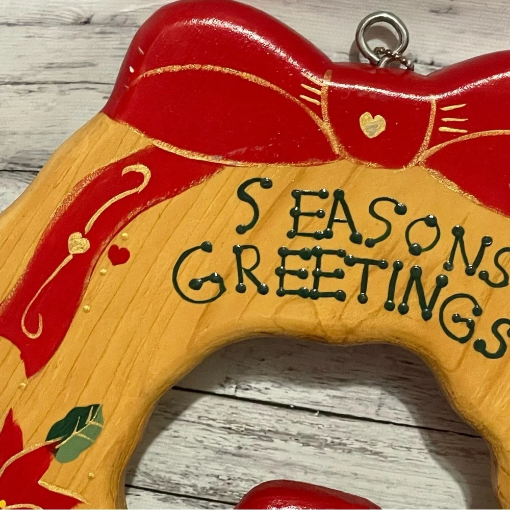 Vintage Handpainted Wooden Christmas Wreath 11x11.5”